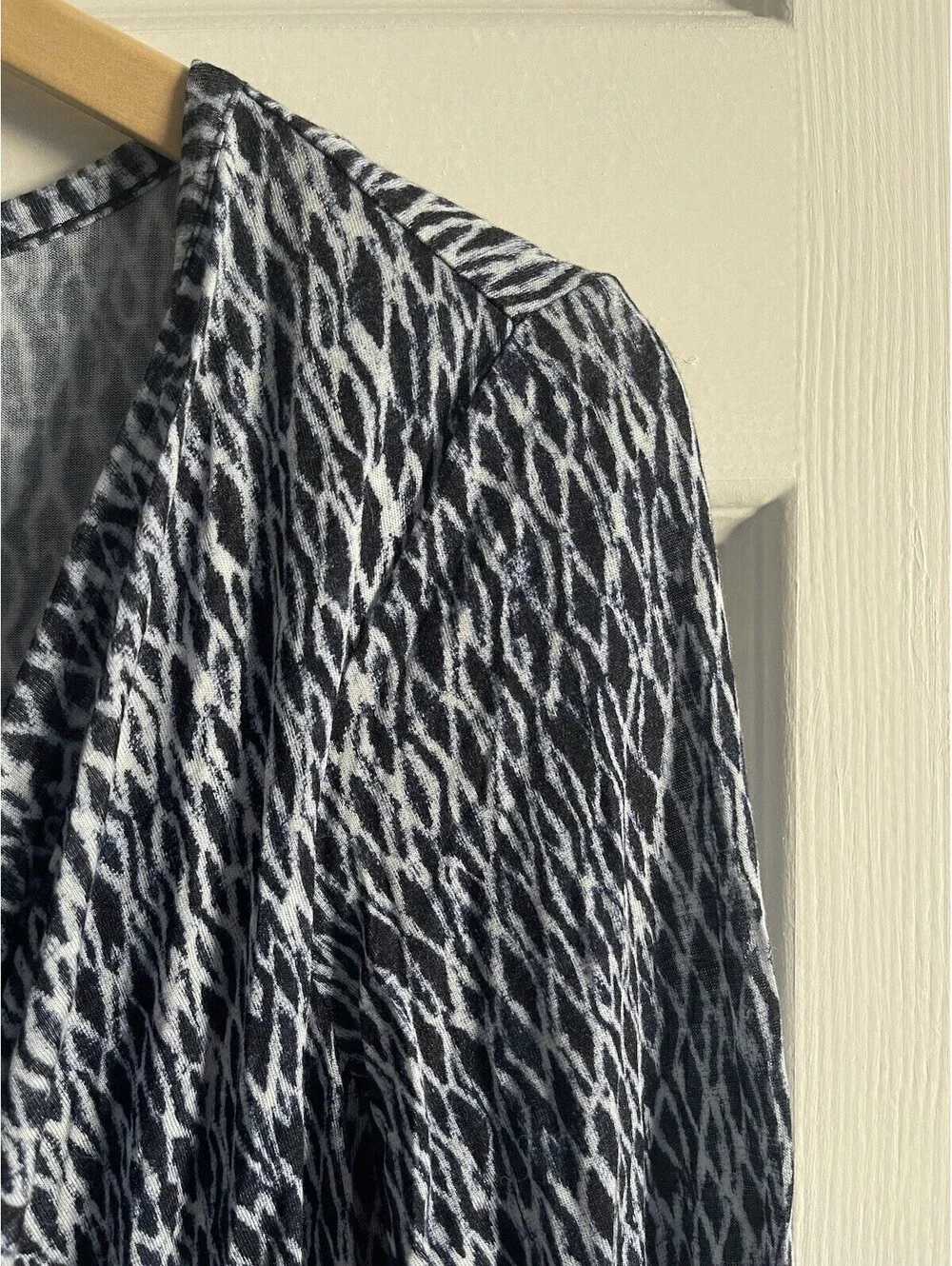 Michael Kors Blouse Top Blue White 3/4 Sleeve Cowl Neck Sz S Lightweight Rayon